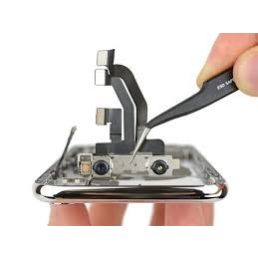 iPhone 13 Előlapi Kamera csere 